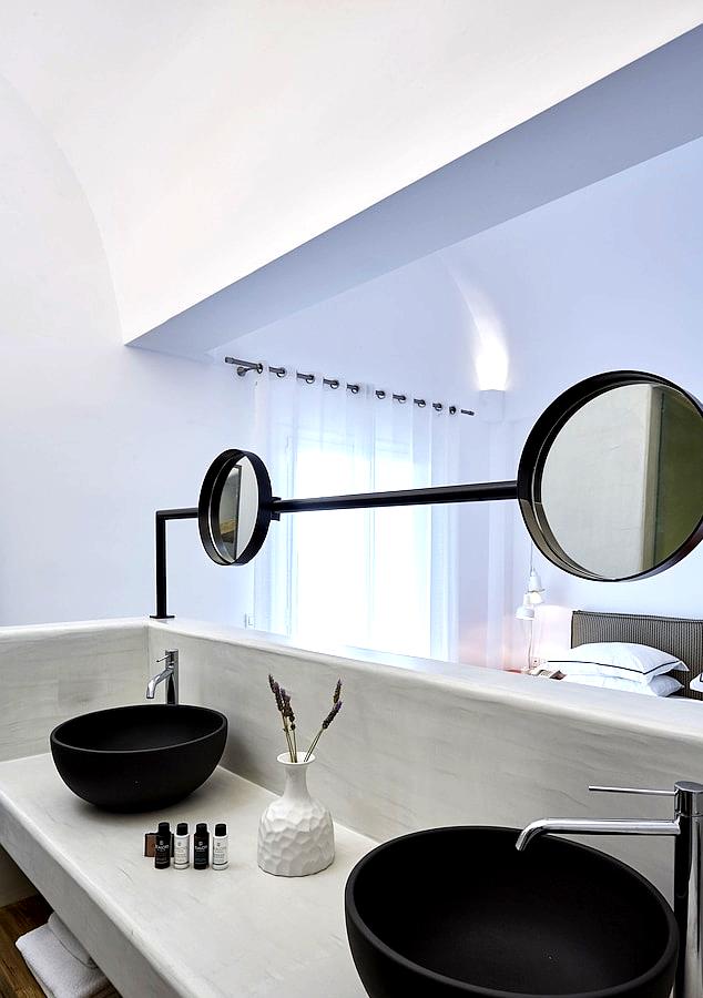 Loizos Stylish Residences Image 4